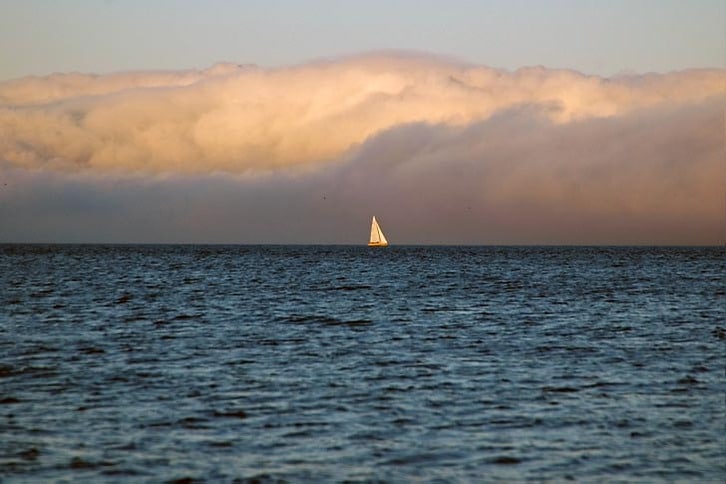 Sailing Under a Beautiful Cloud