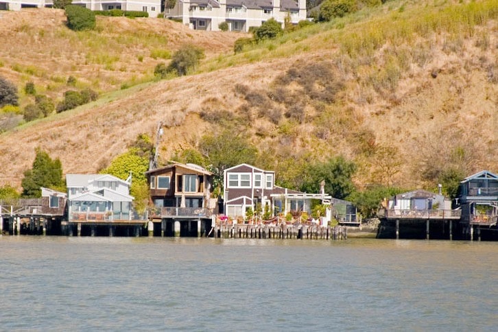 Waterfront Homes at the South End of Vallejo
